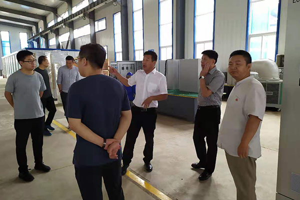 遼寧省朝陽市領導到我公司視察產業(yè)園區(qū)建設進度 遼寧省朝陽市領導到我公司視察產業(yè)園區(qū)建設進度