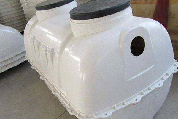 使用玻璃鋼模壓化糞池有著哪些獨特之處 使用玻璃鋼模壓化糞池有著哪些獨特之處