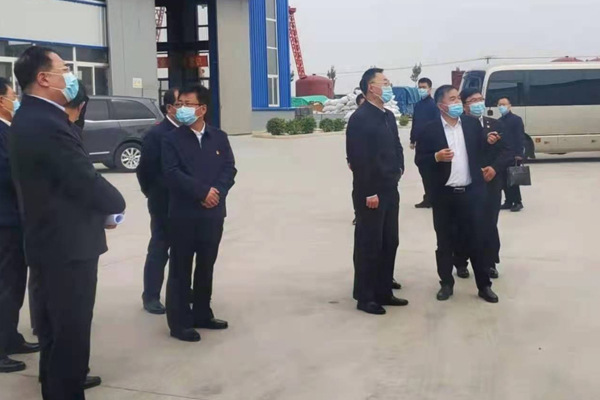 遼寧省委副書(shū)記、省長(zhǎng)劉寧一行實(shí)地考察一諾環(huán)境 遼寧省委副書(shū)記、省長(zhǎng)劉寧一行實(shí)地考察一諾環(huán)境